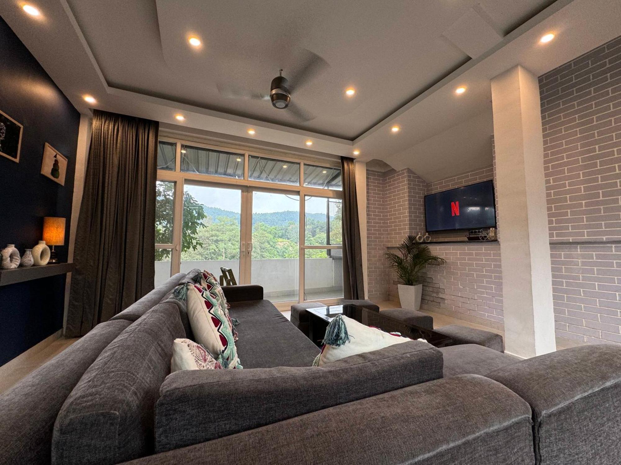 דהראדון Saraiville- Luxury Riverside Cottages מראה חיצוני תמונה